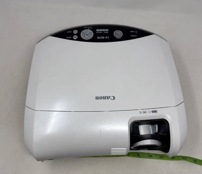 Canon LV-8215 Portable LCD Multimedia Projector 2600 Lumens W Power Supply